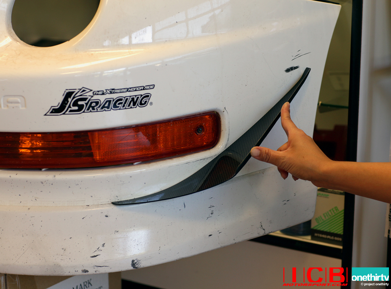 JDM First Molding Small Carbon Fiber Canards USDM 9801 DC2 Integra