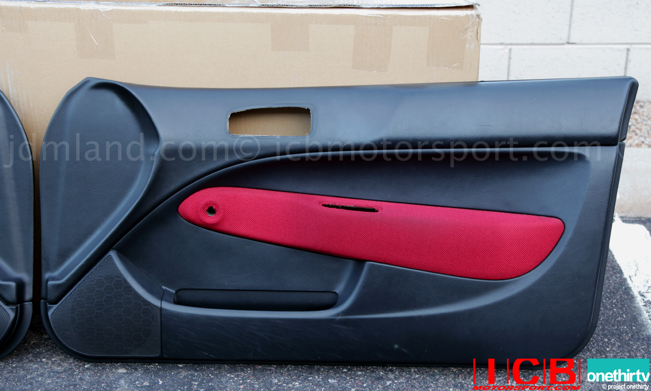 Used062_5_JDM_Honda_EK9_Civic_TypeR_Red_Door_Panels_Manual_Windows_2.jpg