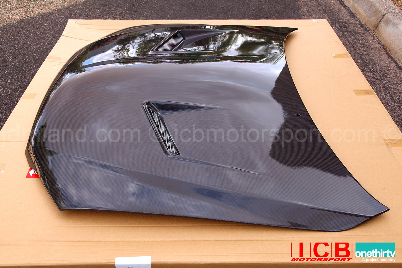 JBlood Toyota Altezza SXE10 Lexus IS300 Carbon Fiber Vented Hood