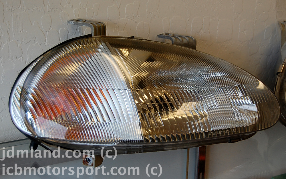 Used JDM EG2 Del Sol 1 Piece Headlights 93 97 SOLD