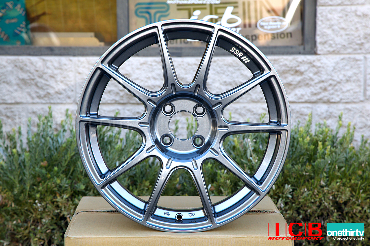 SSR GTX01 17X7 4X100 +42 Offset Dark Silver
