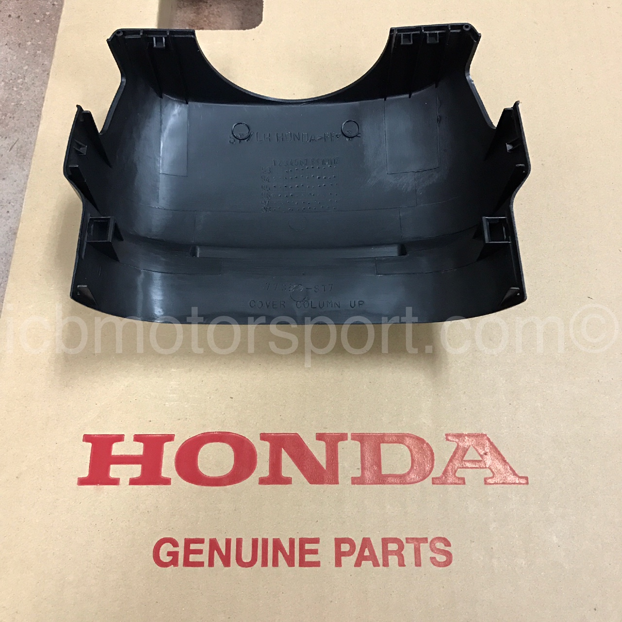 USDM Acura Integra DC2 9401 Upper Steering Column Cover