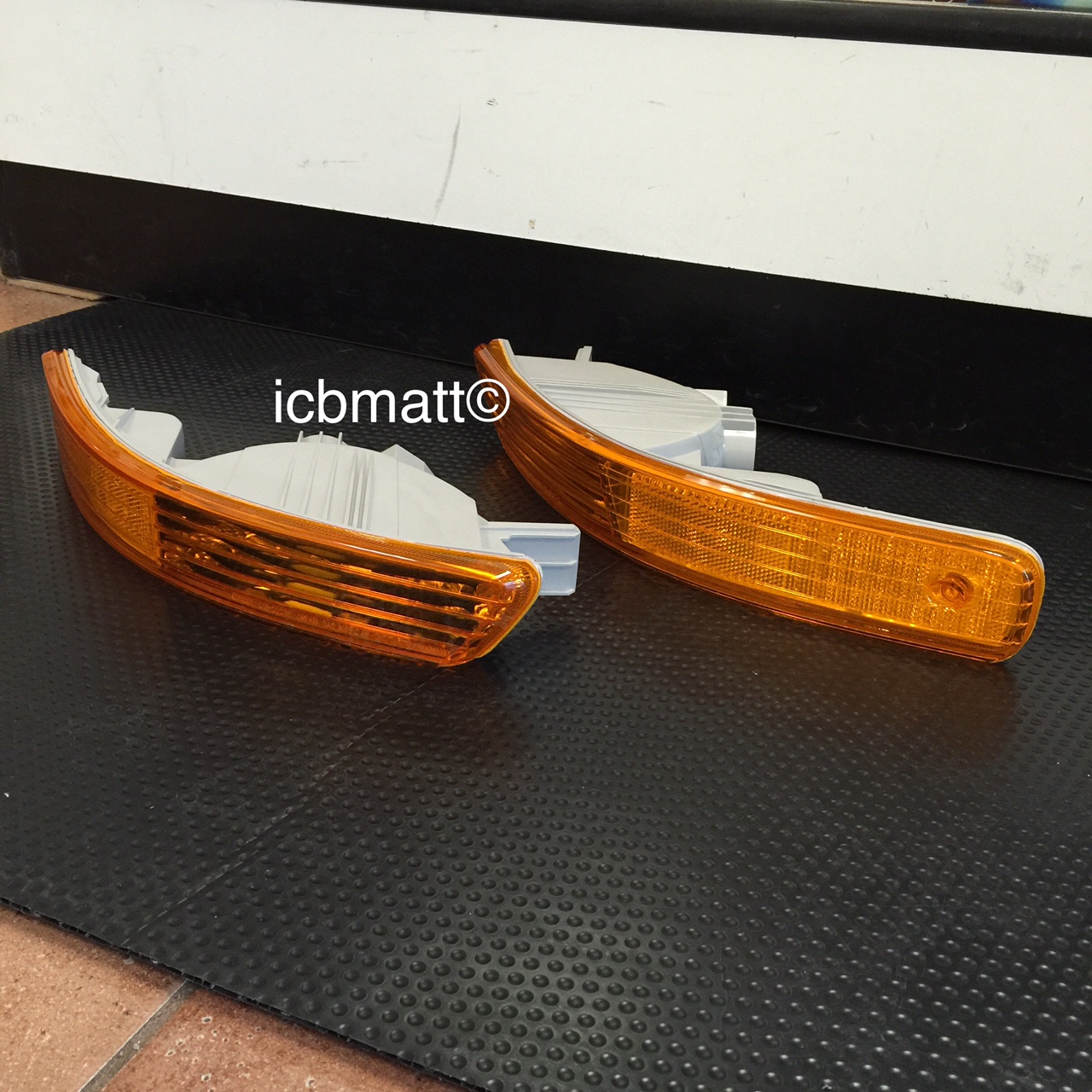 USDM DC2 9801 Integra Amber Turn Signals