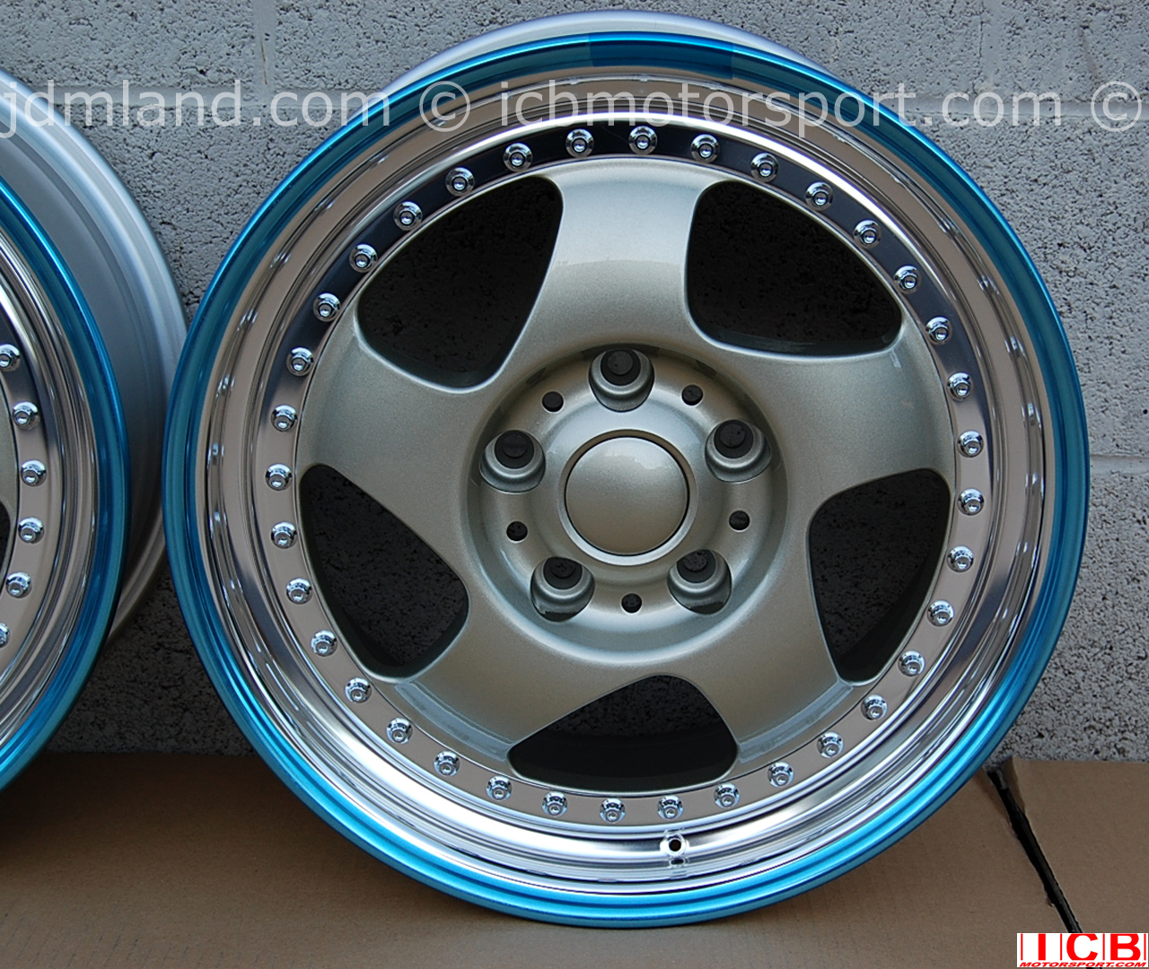 Gold wheels stark аккумулятор