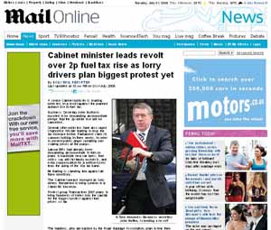 Daily_Mail_website_confuses_John_Hutton_with_John_Denham_300.jpg